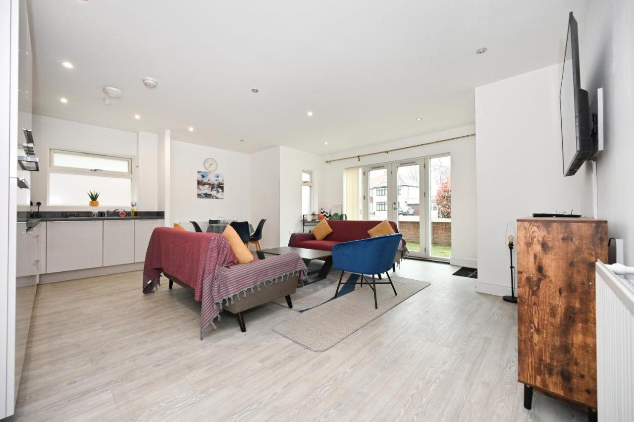 Luxury 2Bedroom - 2Bath - Prime Location - Patio Harrow on the Hill Extérieur photo