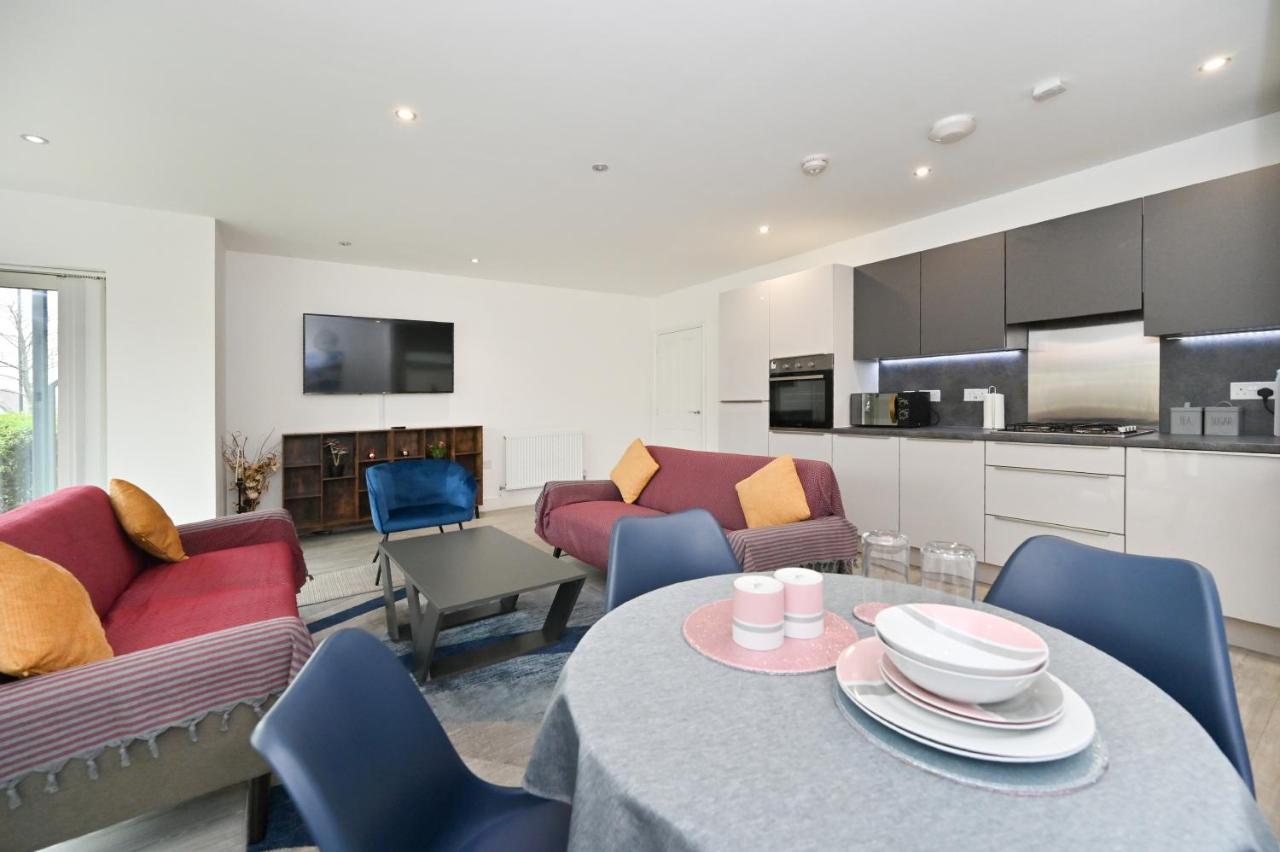 Luxury 2Bedroom - 2Bath - Prime Location - Patio Harrow on the Hill Extérieur photo