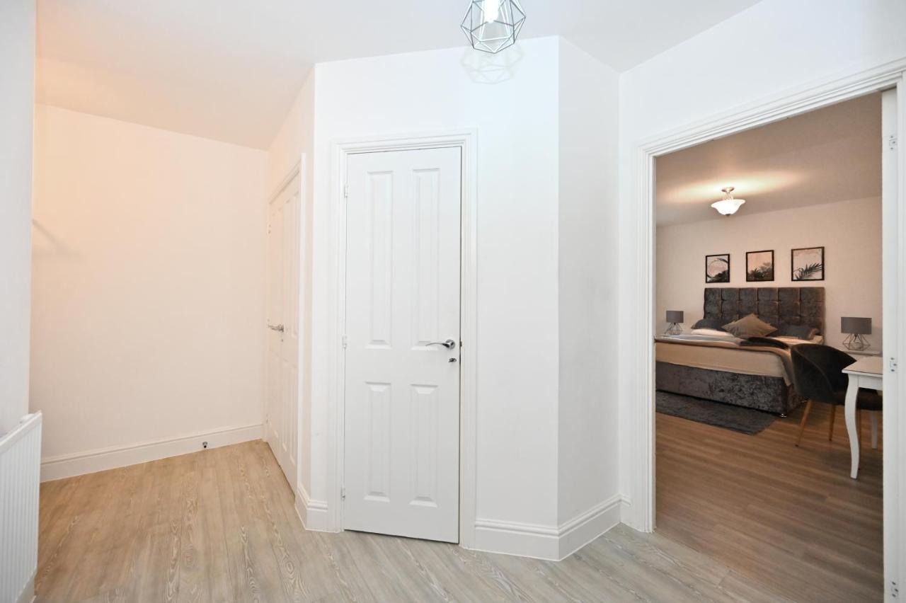 Luxury 2Bedroom - 2Bath - Prime Location - Patio Harrow on the Hill Extérieur photo